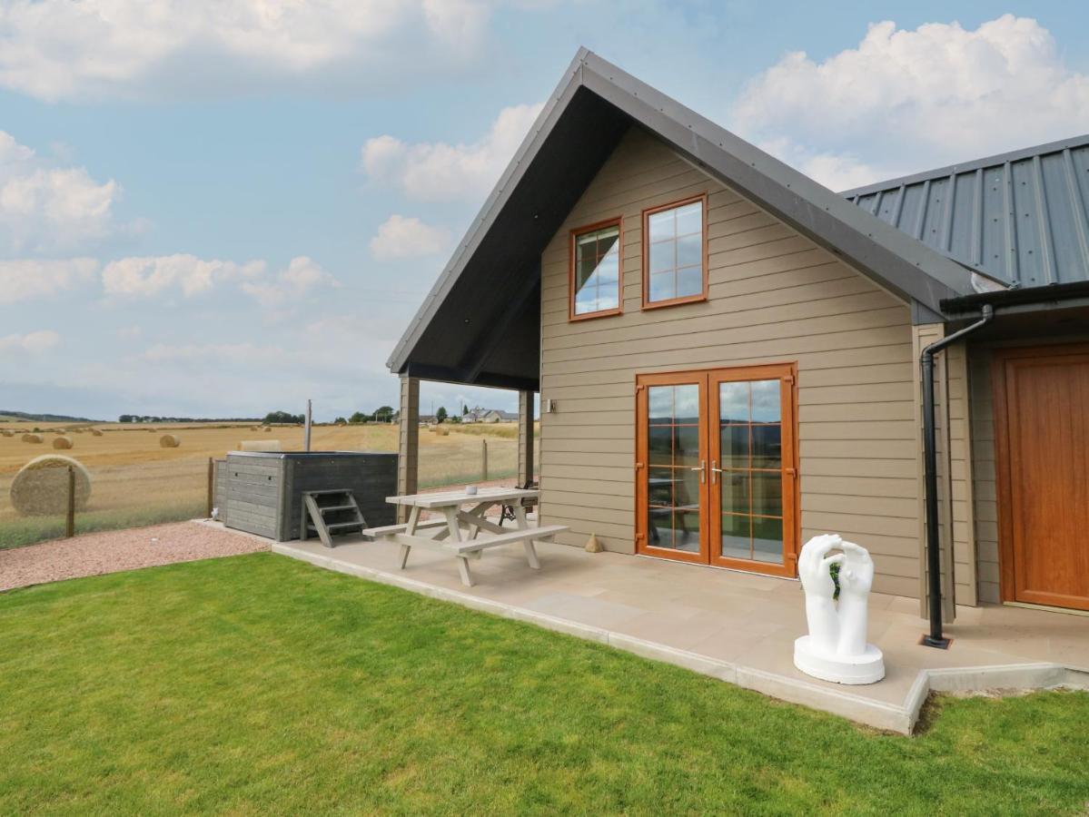 Garden Studio Insch Екстер'єр фото