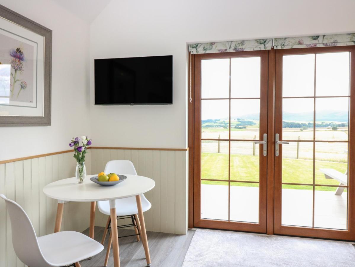 Garden Studio Insch Екстер'єр фото